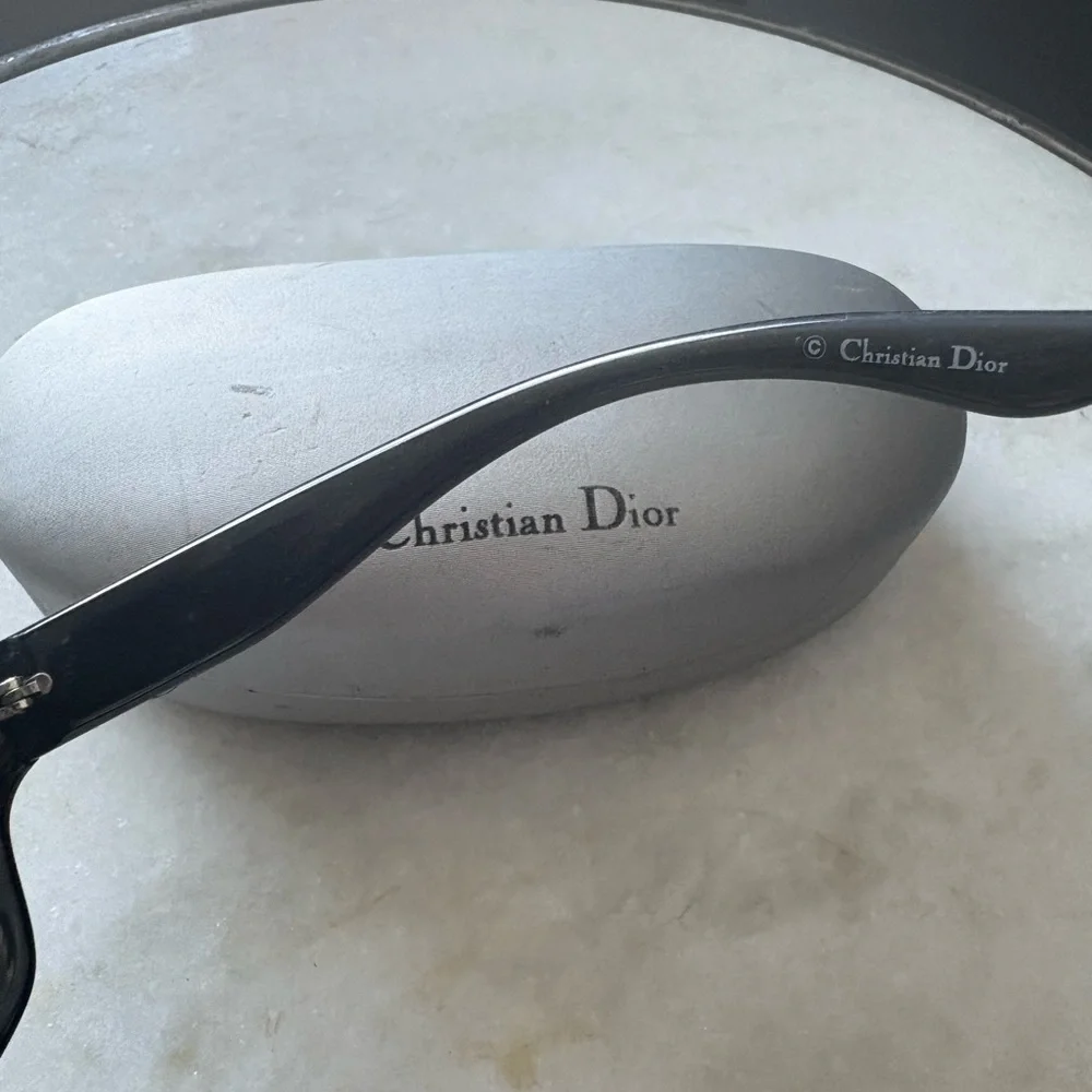 Christian Dior Vintage Glossy 1 Sunglasses - Picture 9 of 11